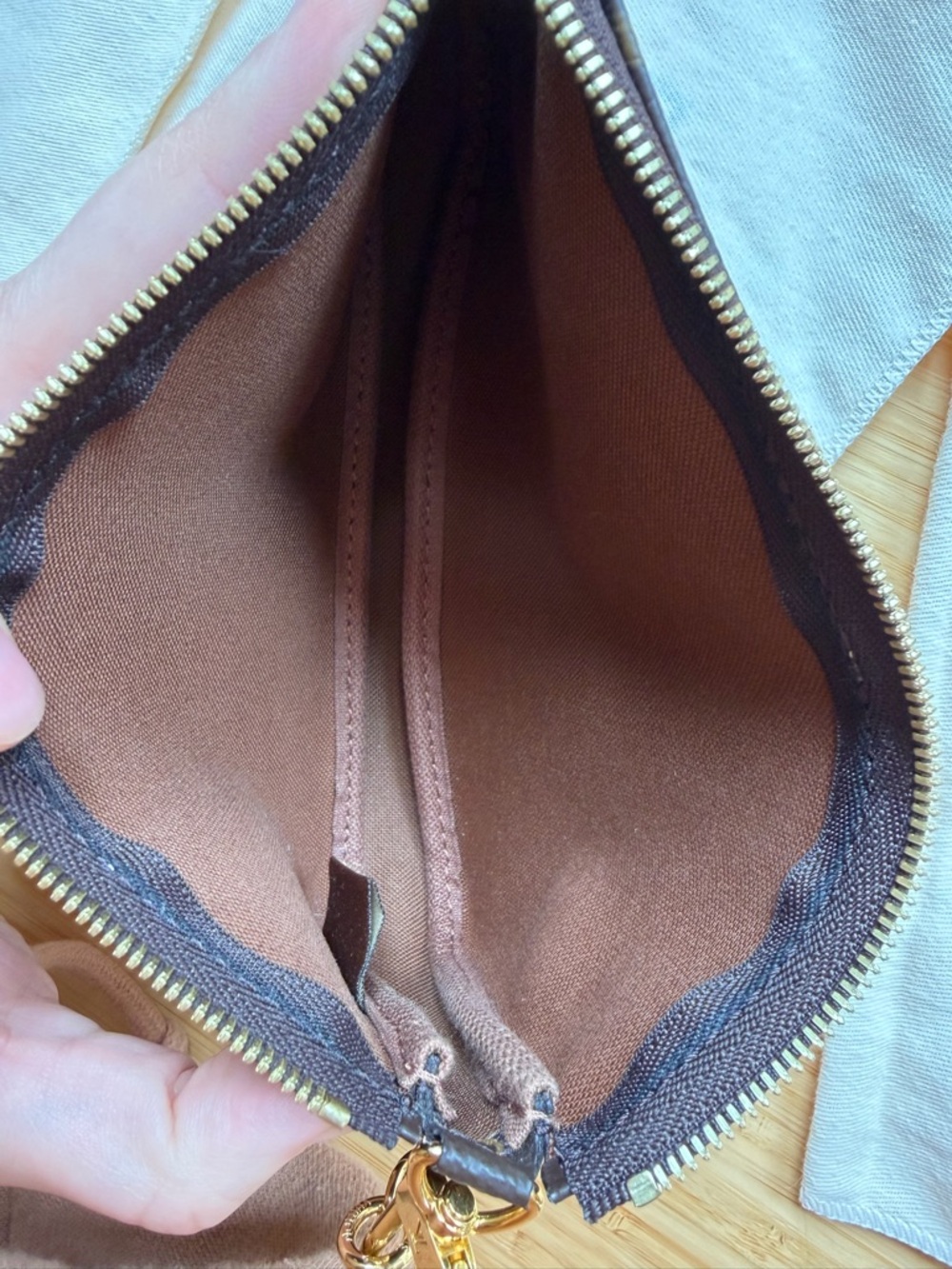 Pre-Loved Louis Vuitton Monogram Multi Pochette Accessoires Light Pink - Picture 3 of 16